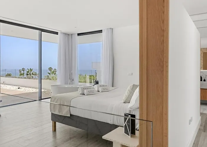 Karat Amatista Villa *