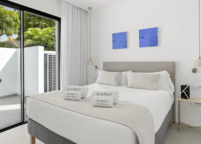 Karat Amatista Villa *