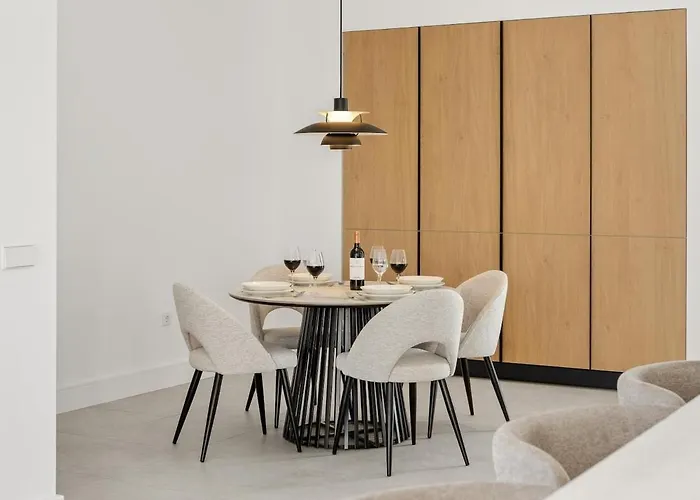 Karat Amatista Villa